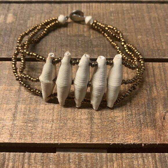 31 Bits Recycled Paper Bead Bracelet - Picture 1 of 5